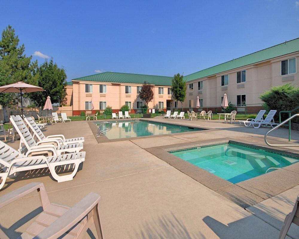 Sleep Inn Bend Exterior photo